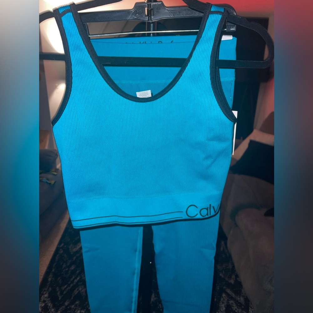 NWT Calvin Klein Aqua Ribbed 2-piece sporty set -Size XL